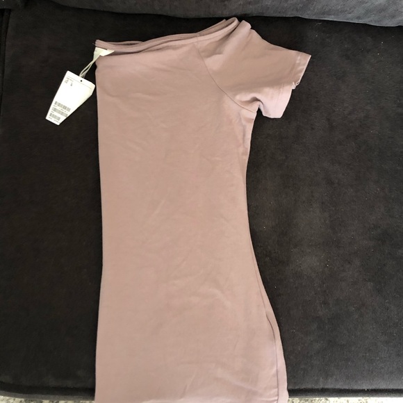 H&M Top - Picture 3 of 3